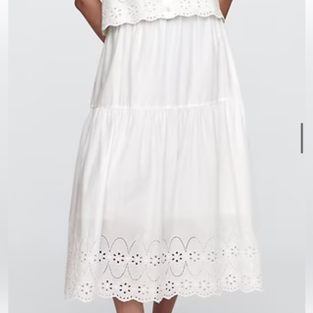 GAP White Eyelet Skirt